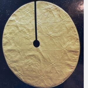 Christmas Shoppe Channel Quilted Tree Skirt Gold